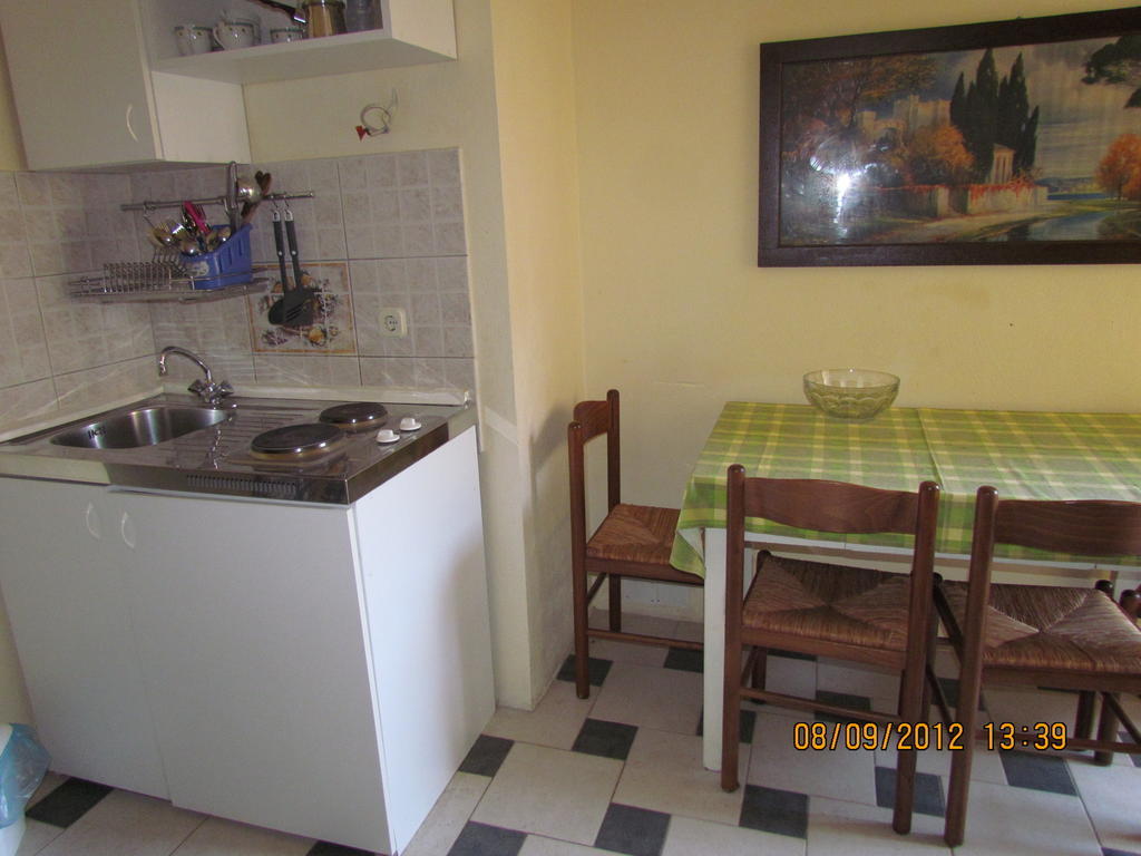 Apartments Senko Trpanj Luaran gambar
